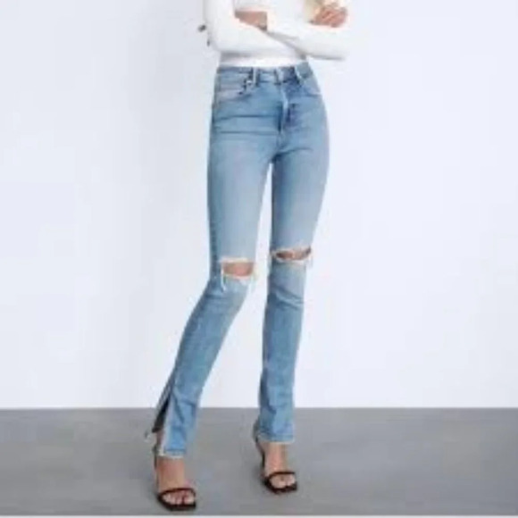 ZARA Womens Hi-Waist Split Hem Raw Hem Ripped Straight Leg Light Wash Jeans 4 - Picture 4 of 16